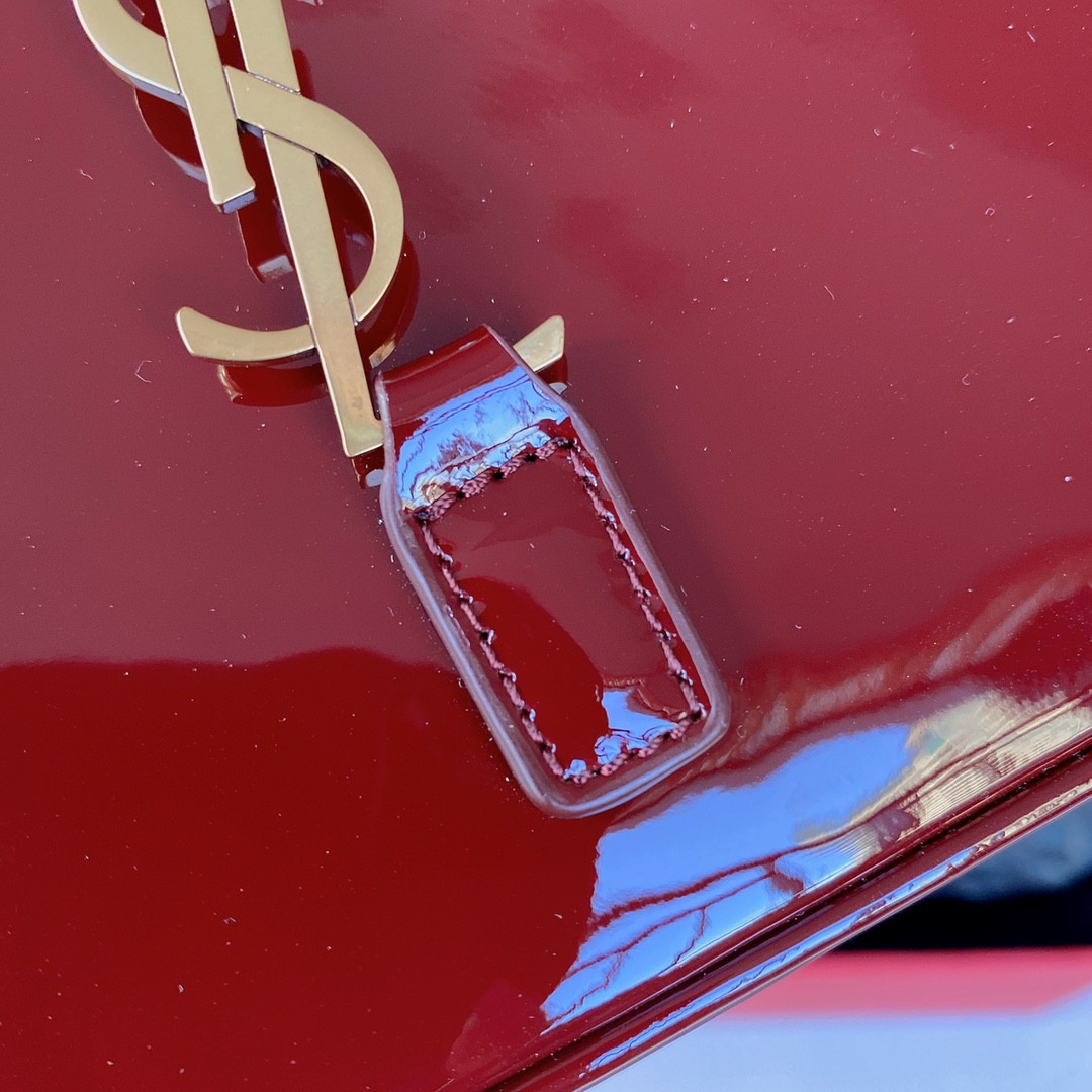 YSL LE 5 À 7 Mini (Patent Leather) 19 x 11.5 x 4.5 CM