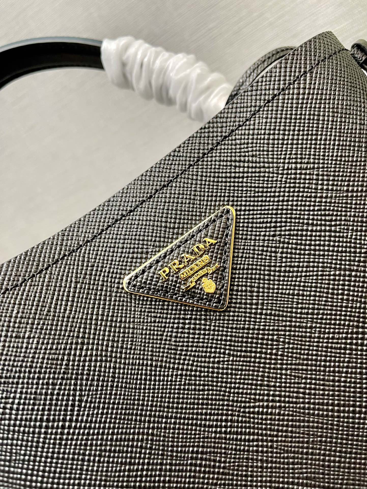 Prada Medium Saffiano Leather Prada Panier Bag 22.5x 21.5x13cm