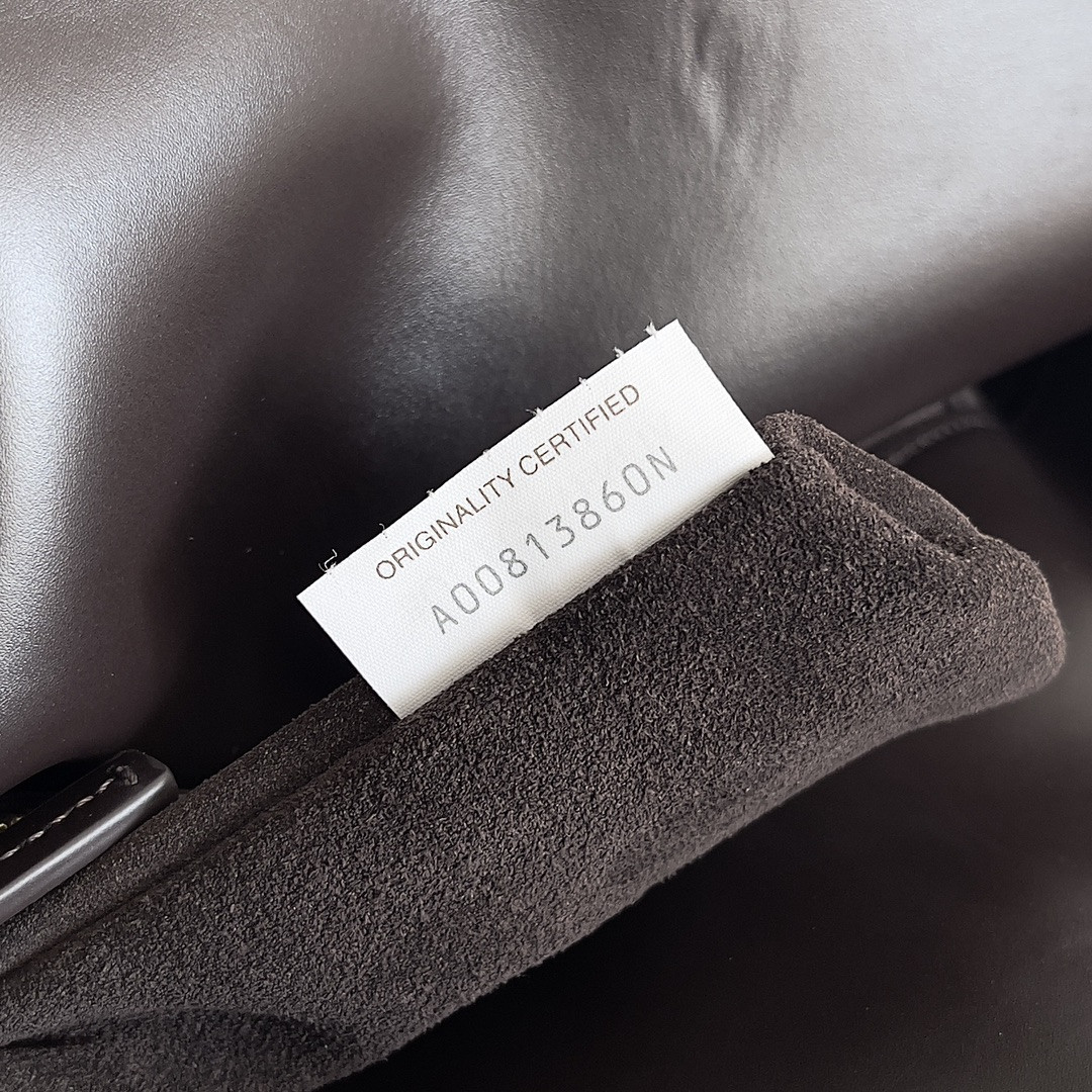 Bottega Veneta Liberta 23 x 35 x 6cm