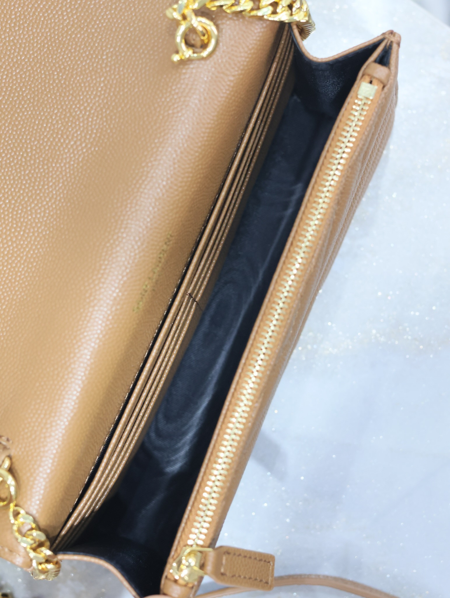 YSL Cassandra WOC envelope chain wallet in grained poudre leather 19 x 12.5 x 3.5 cm