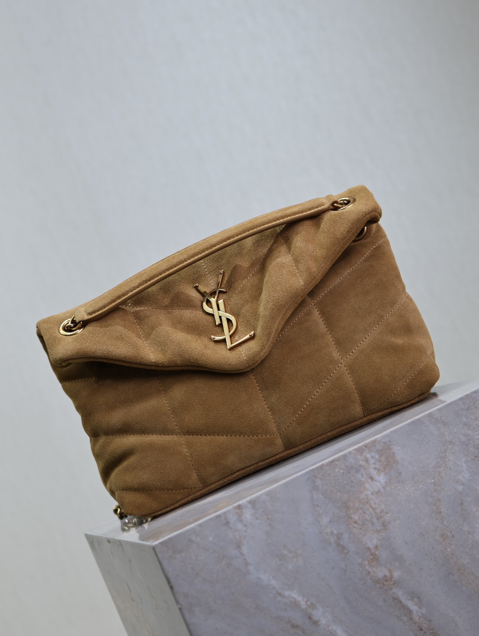 YSL Loulou Small Puffer (Suede)  29 x 17 x 11cm