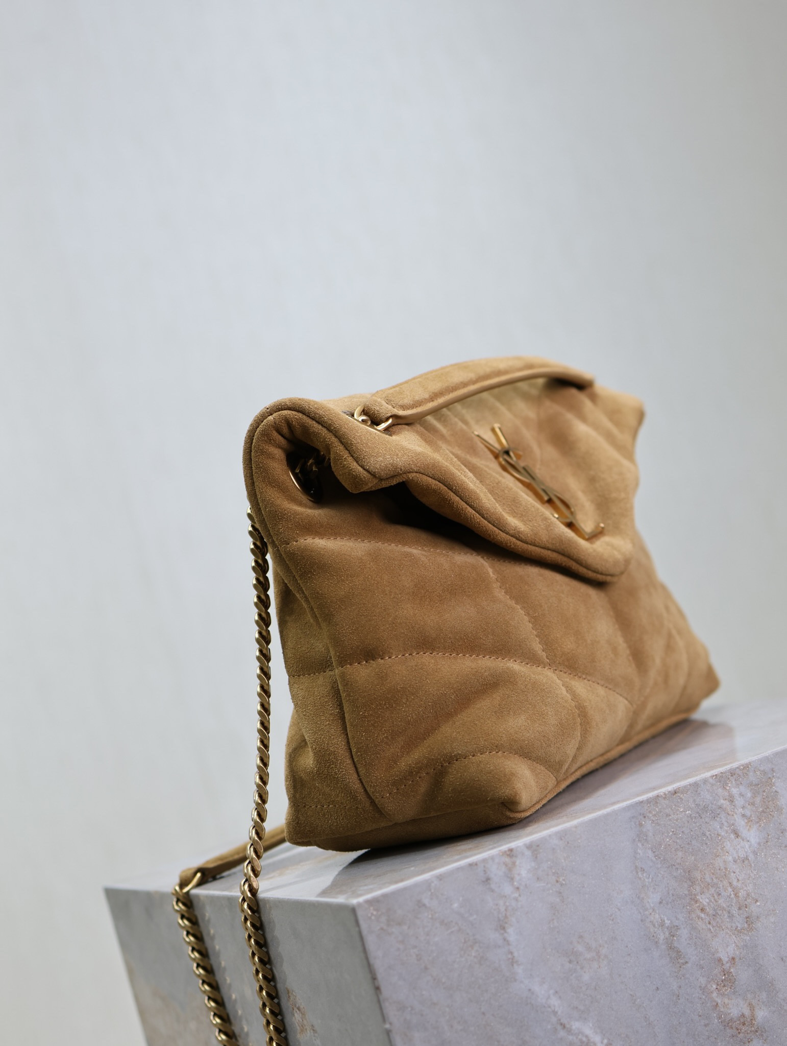 YSL Loulou Small Puffer (Suede)  29 x 17 x 11cm