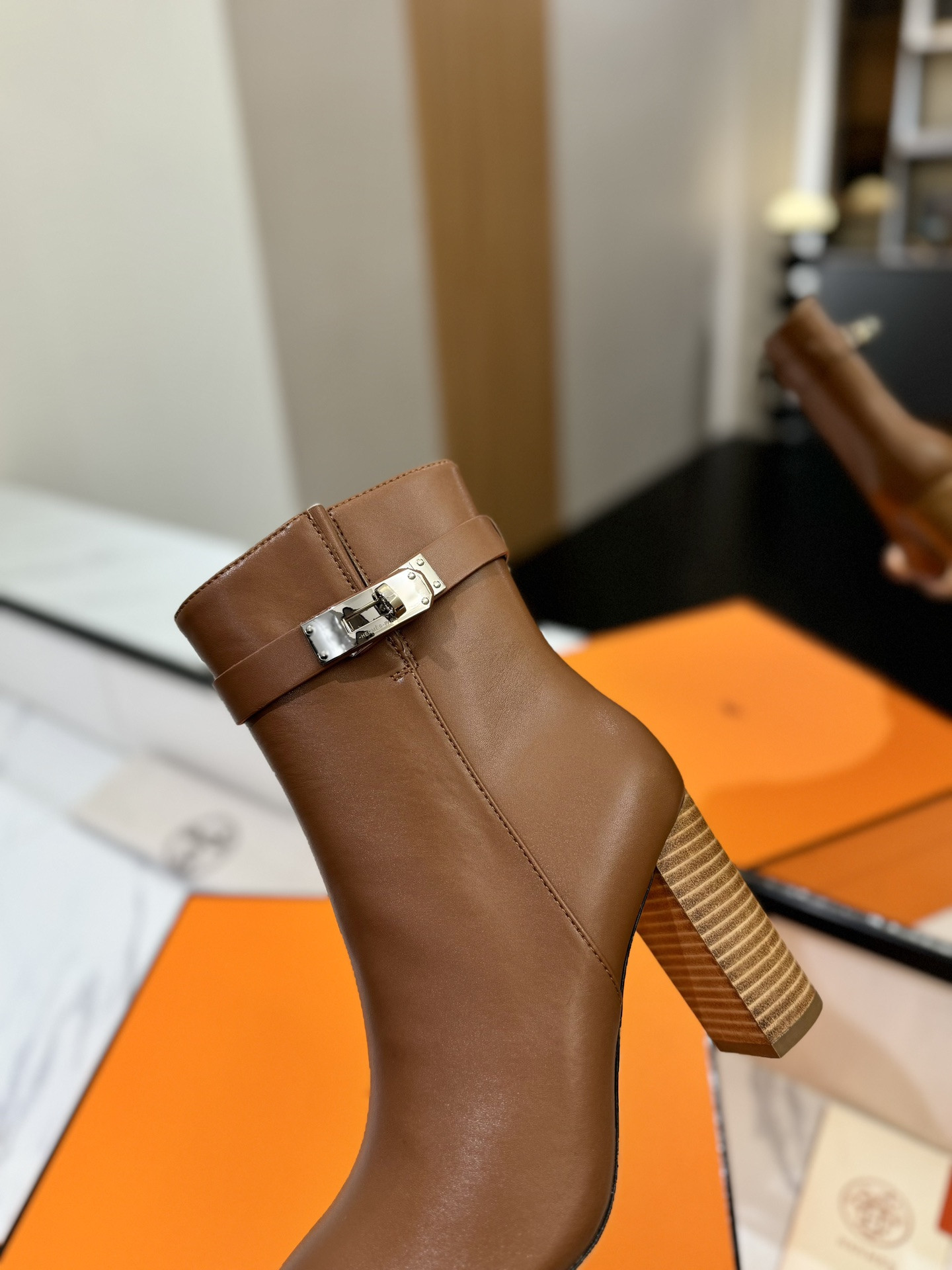 UA Hermès Kelly Jumping Boots