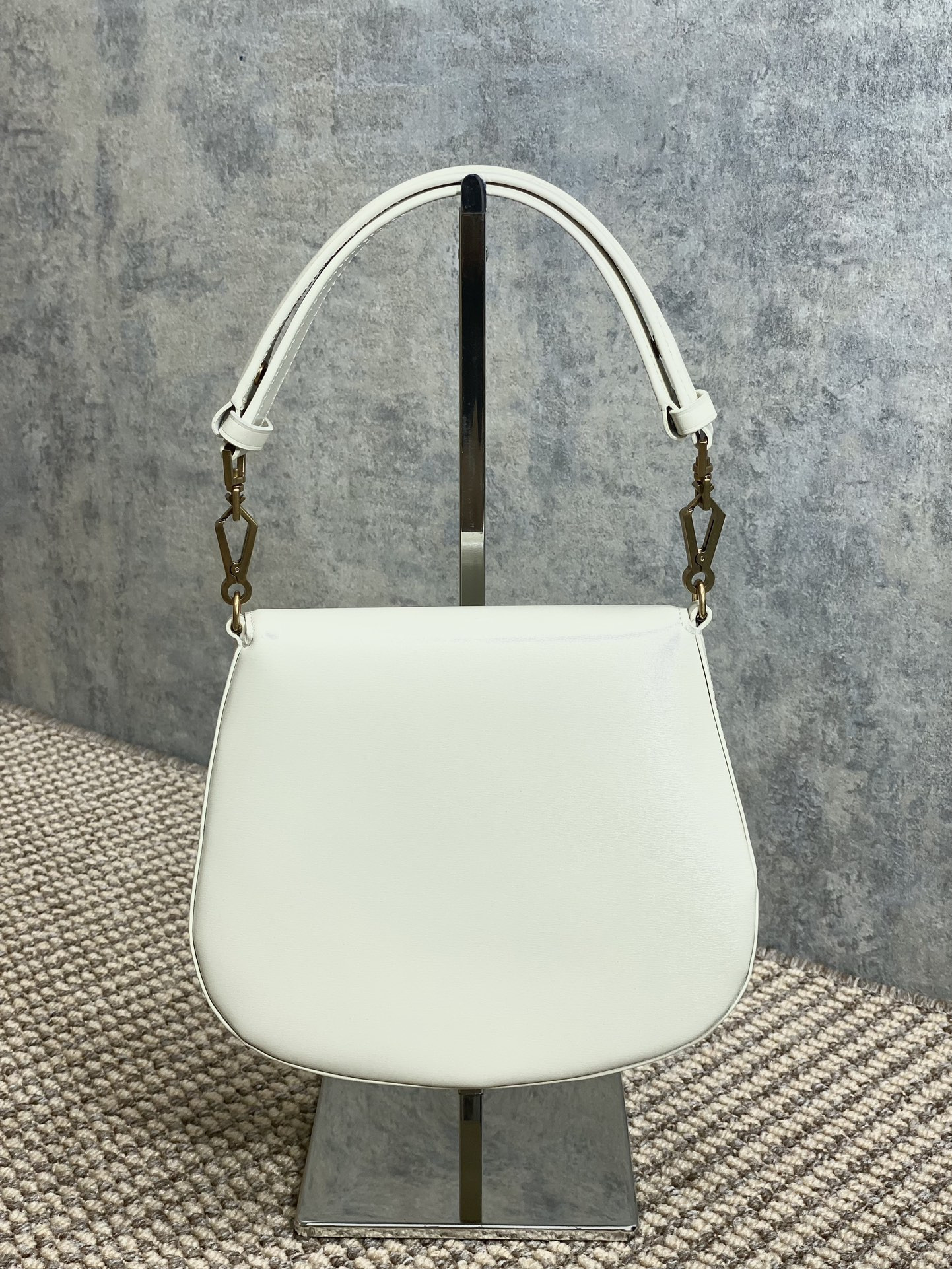 YSL VOLTAIRE TOP HANDLE in BOX SAINT LAURENT 17.5X21X8cm