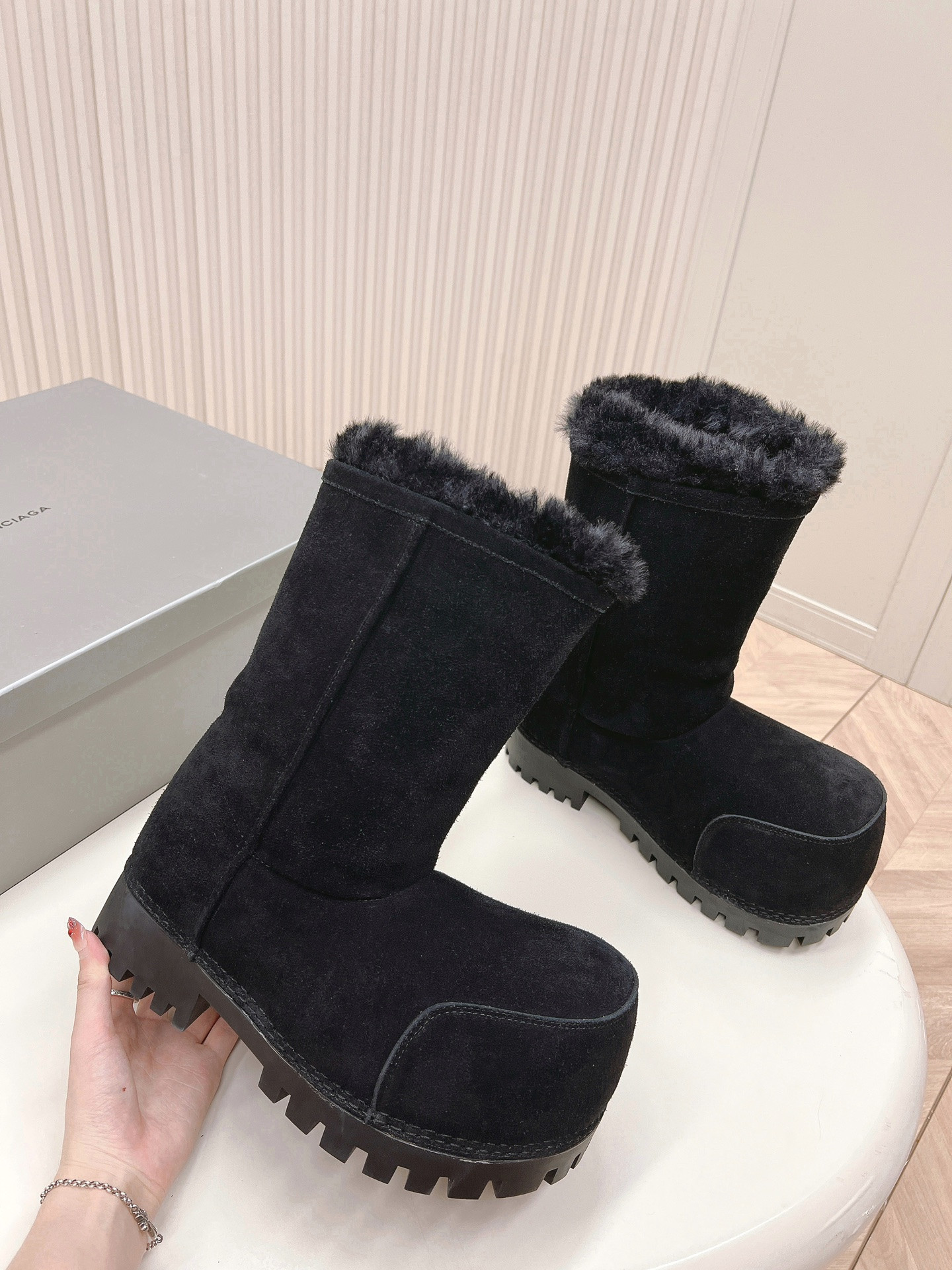 UA Balenciaga Snow Boot