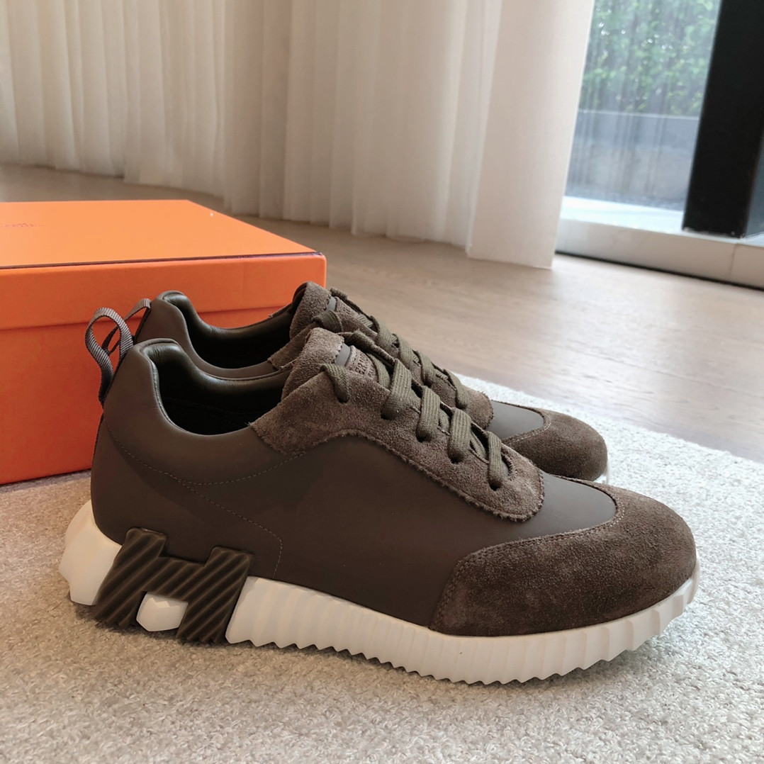 UA Hermès Bouncing Sneaker