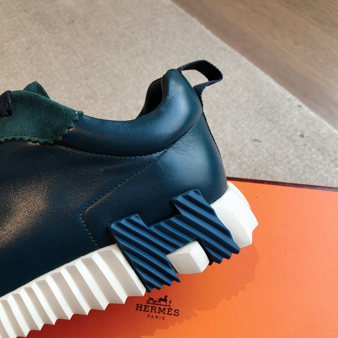 UA Hermès Bouncing Sneaker