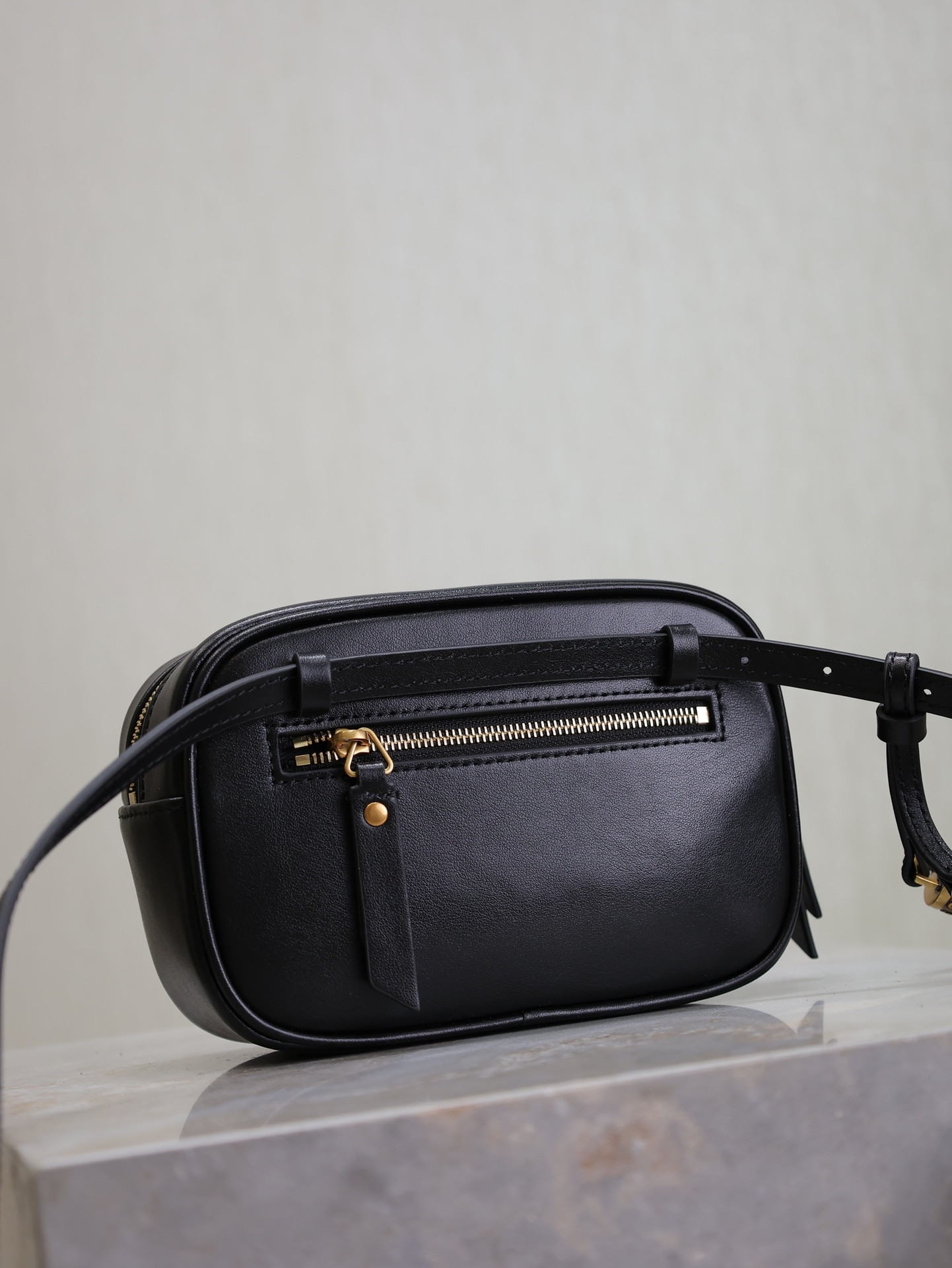 YSL LOU BELT BAG 15.5x10.5x5.5cm