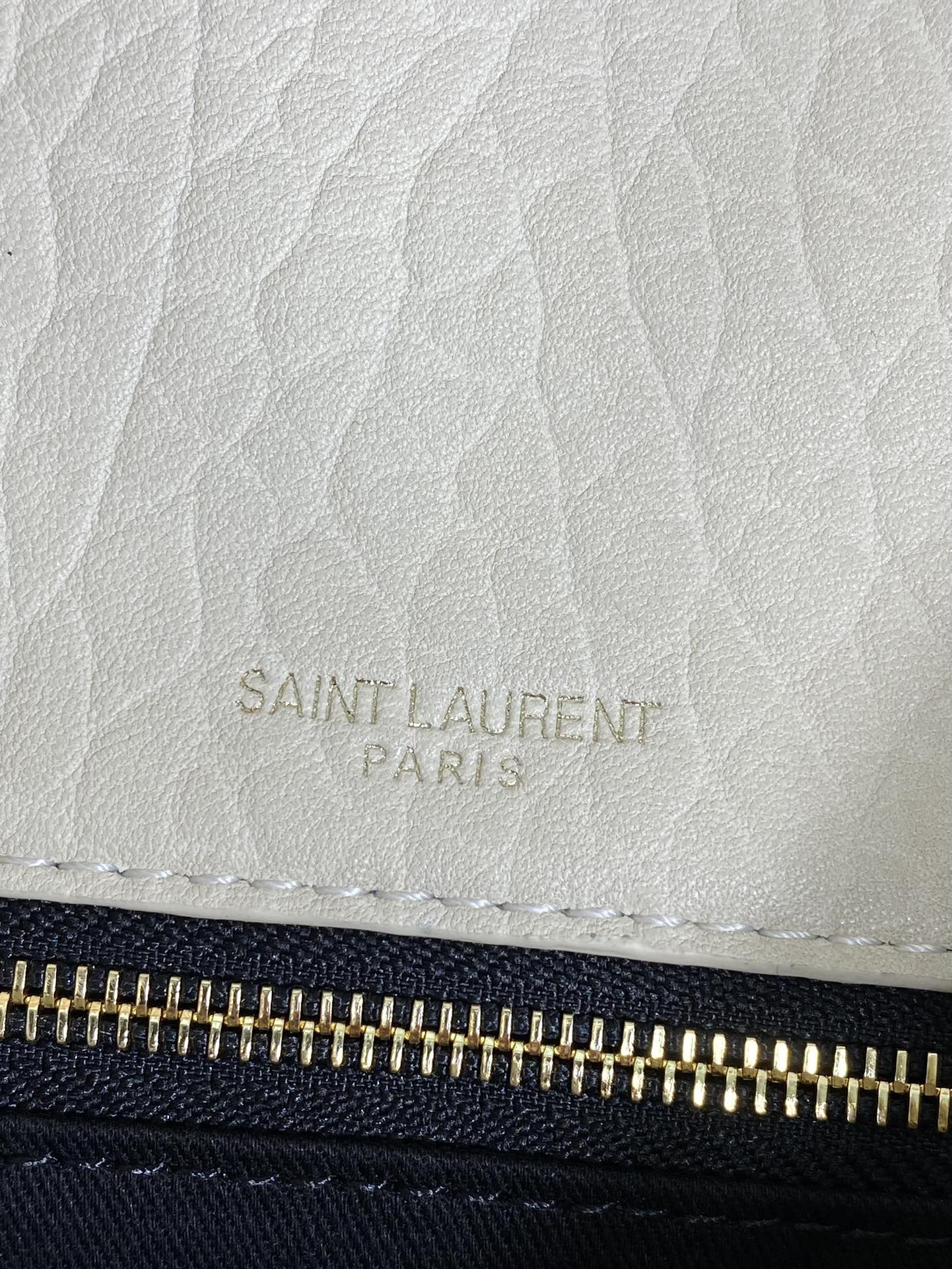 YSL CASSANDRE large envelope pouch in lambskin 29.5x18x4.5cm