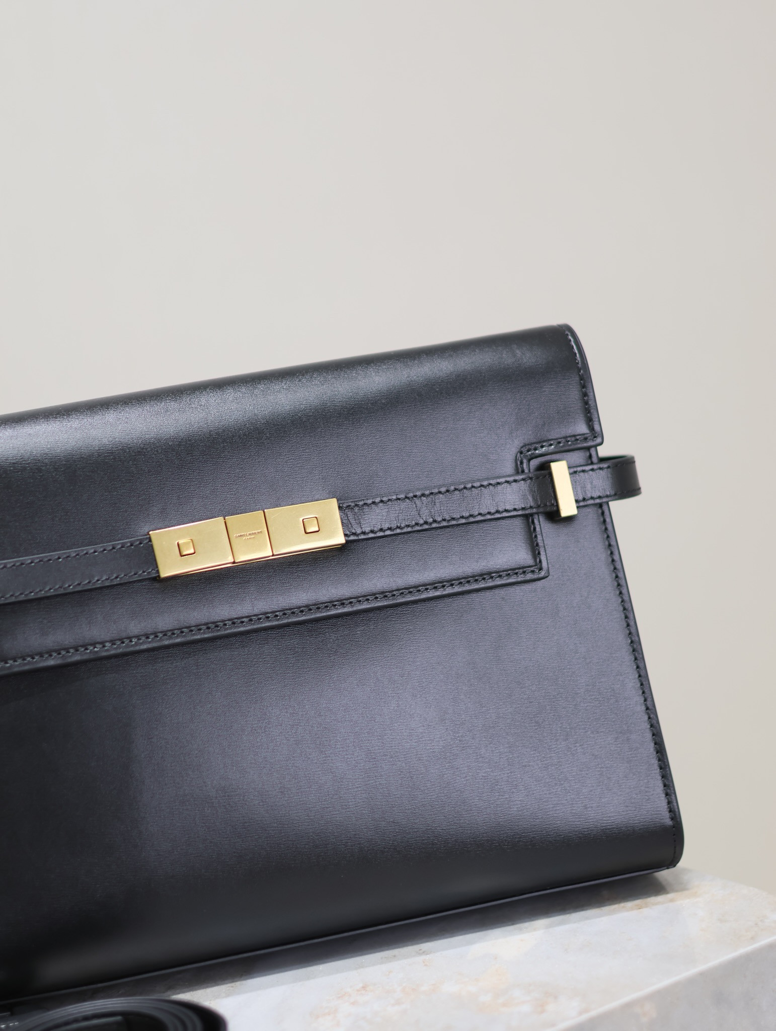 YSL MEDIUM MANHATTAN in BOX SAINT LAURENT 29x20x7.5cm