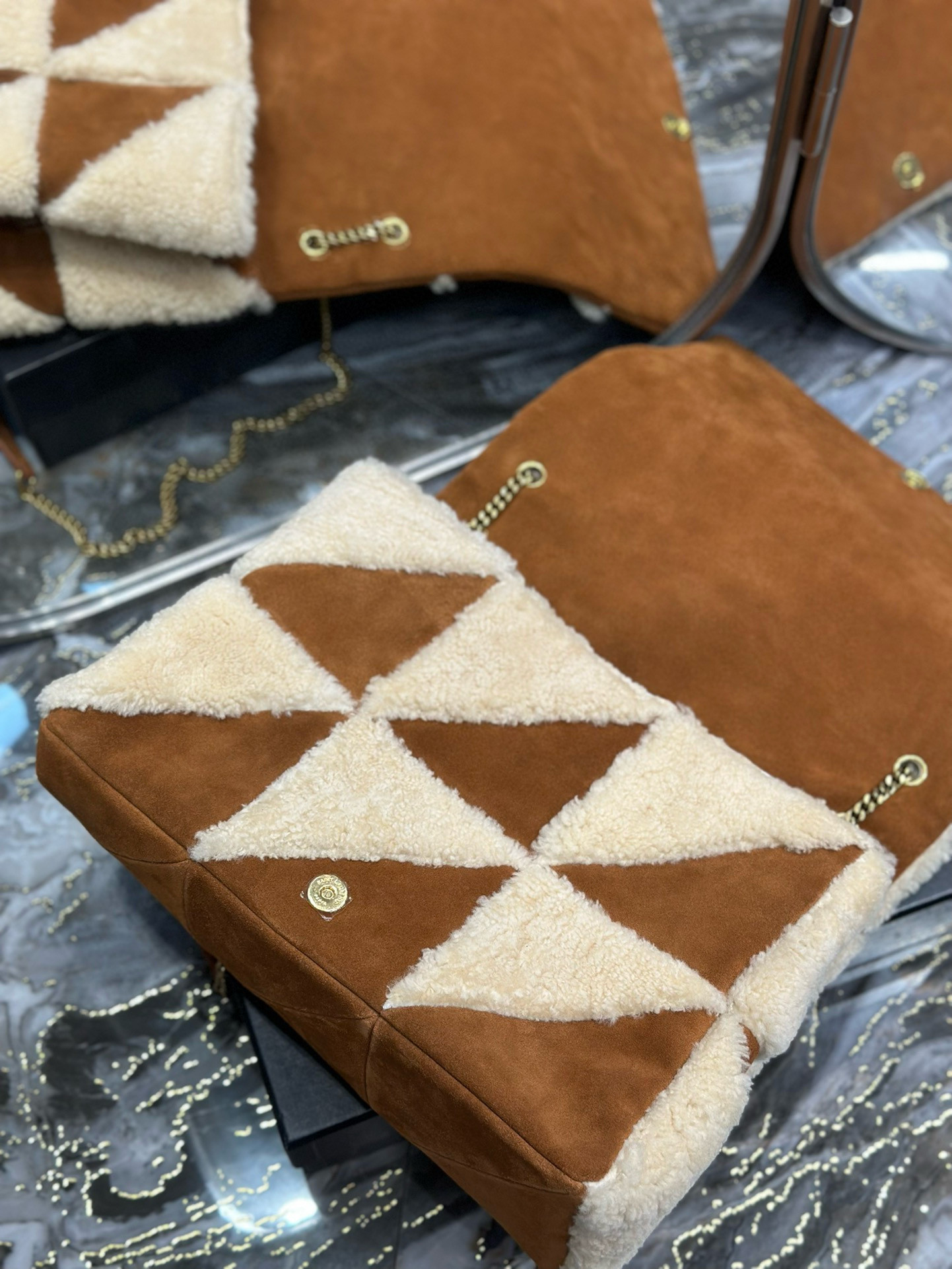 YSL Jamie Large in Suede and Shearling 38×26×12cm