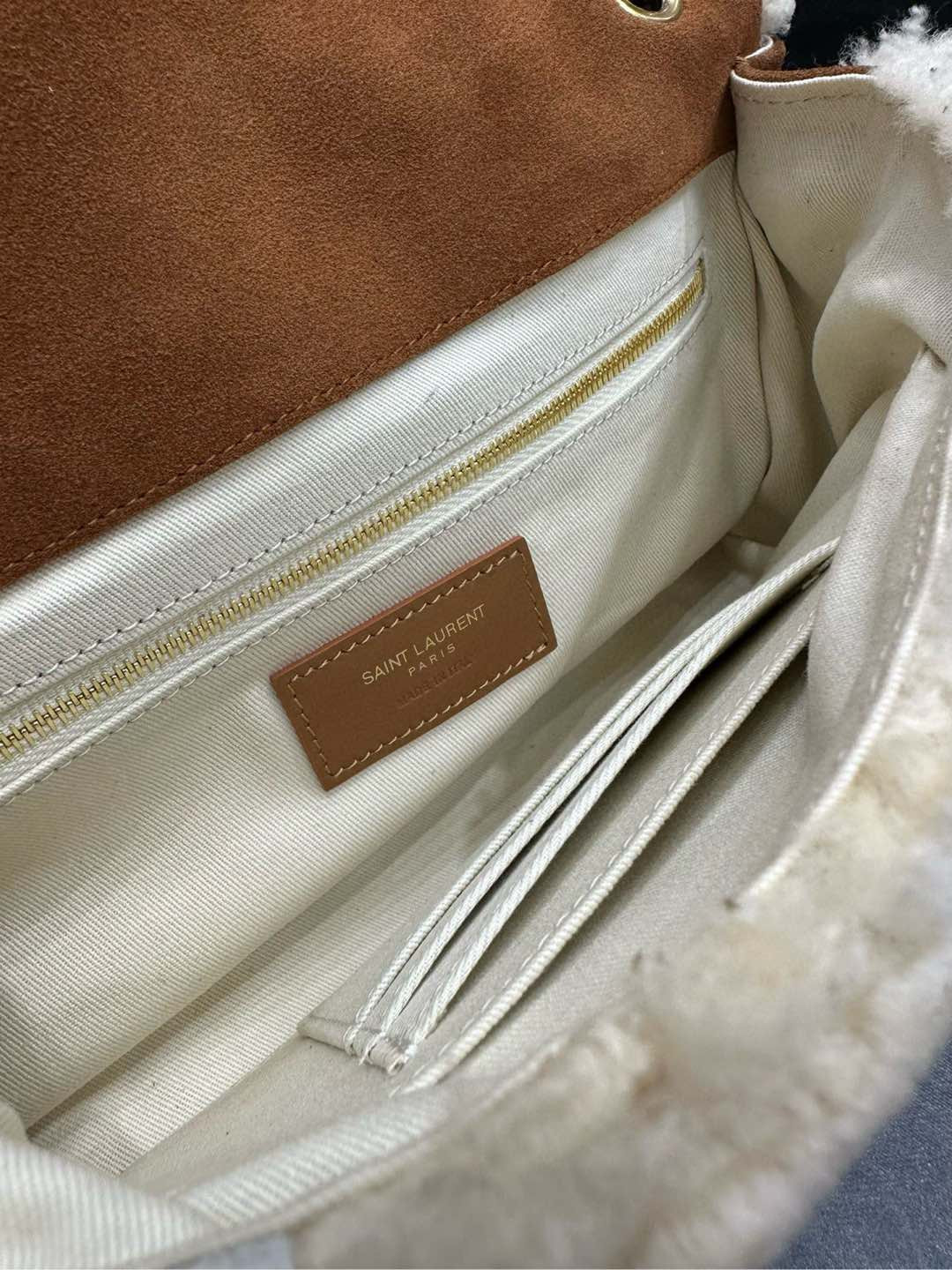 YSL Jamie Medium in Suede and Shearling 25×15×7.5cm