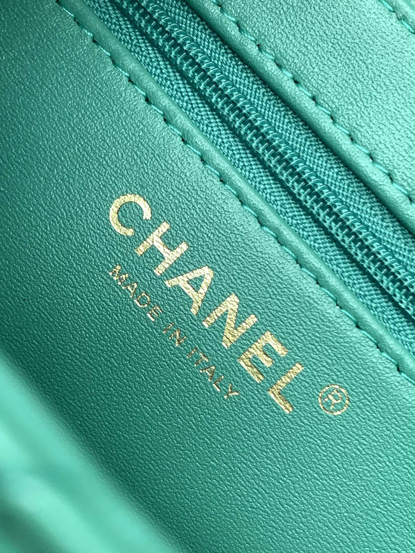 Chanel 25C Kelly 19x13x7cm