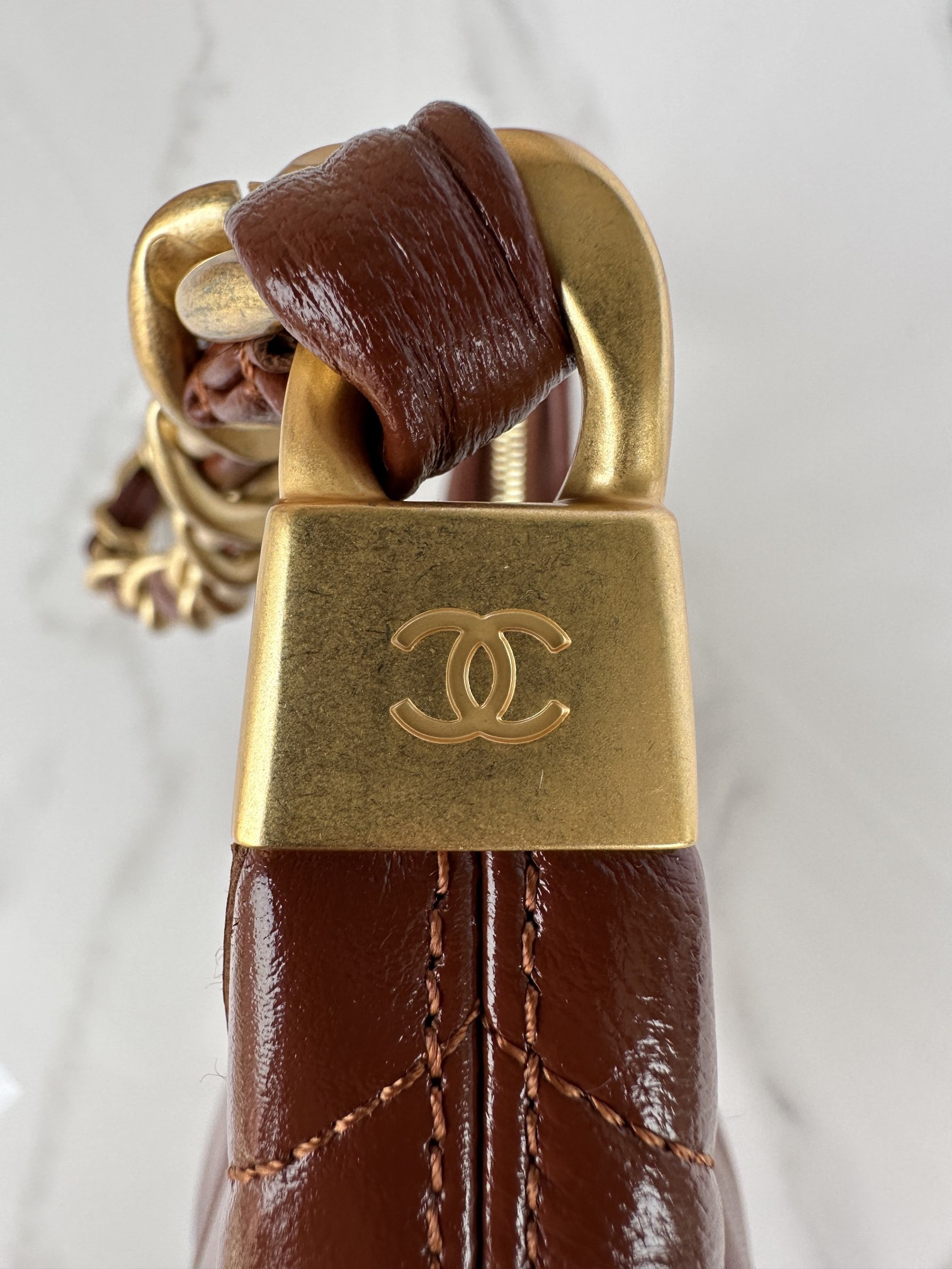 Chanel Hobo Handbag 22×22×9cm