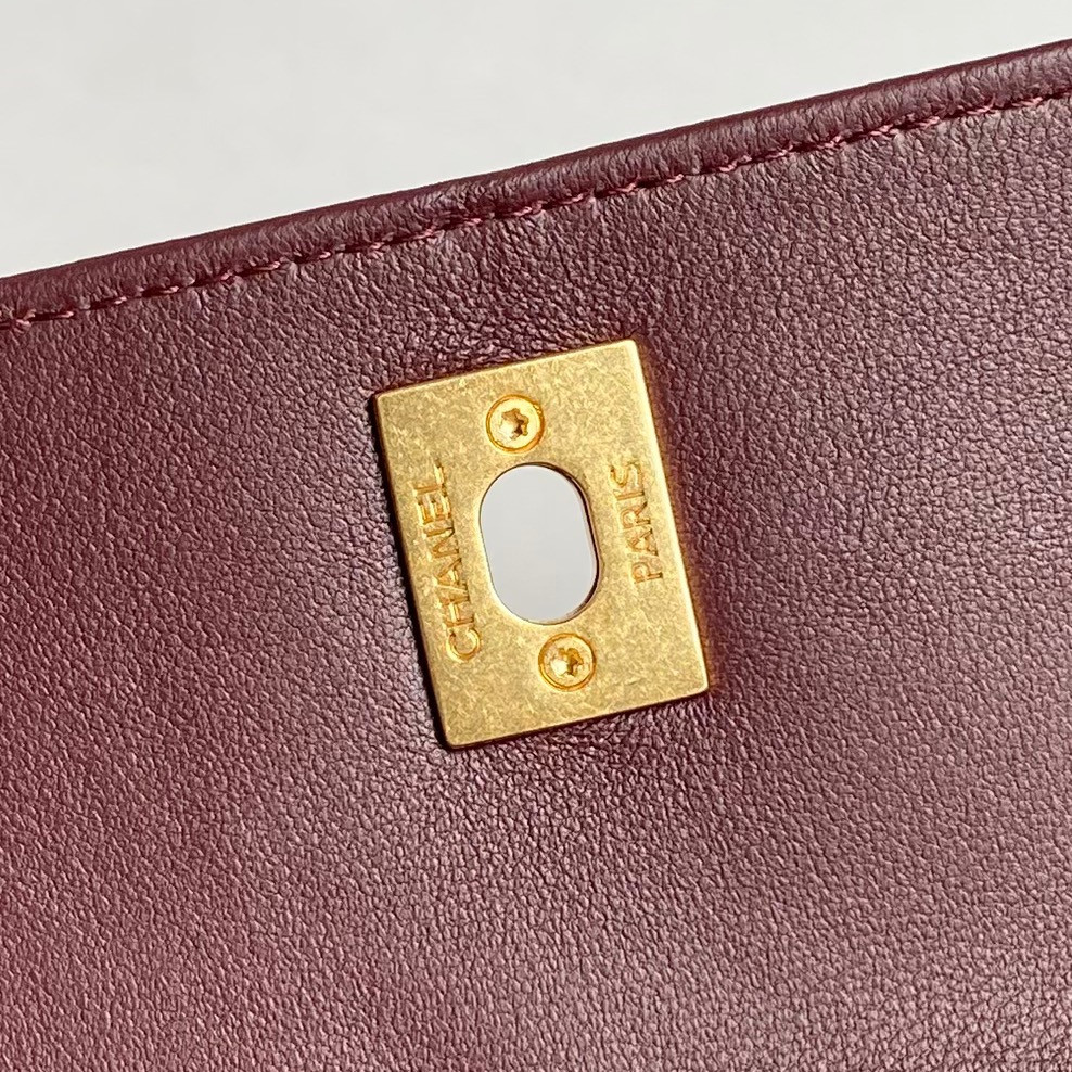 Chanel 24B Evening Bag 24×34×8cm