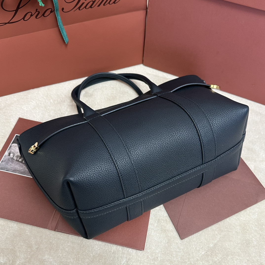 Loro Piana Small Ghiera Shopper 28x19x12cm