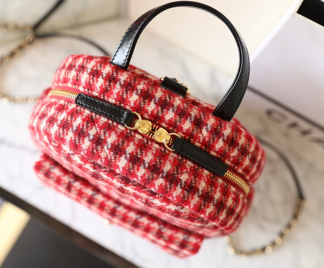 Chanel Coconeige Backpack 28x26x11cm