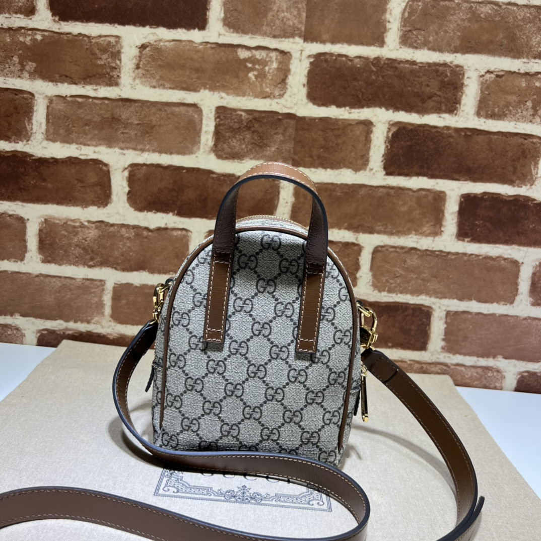 GUCCI backpacks 15x19x8cm