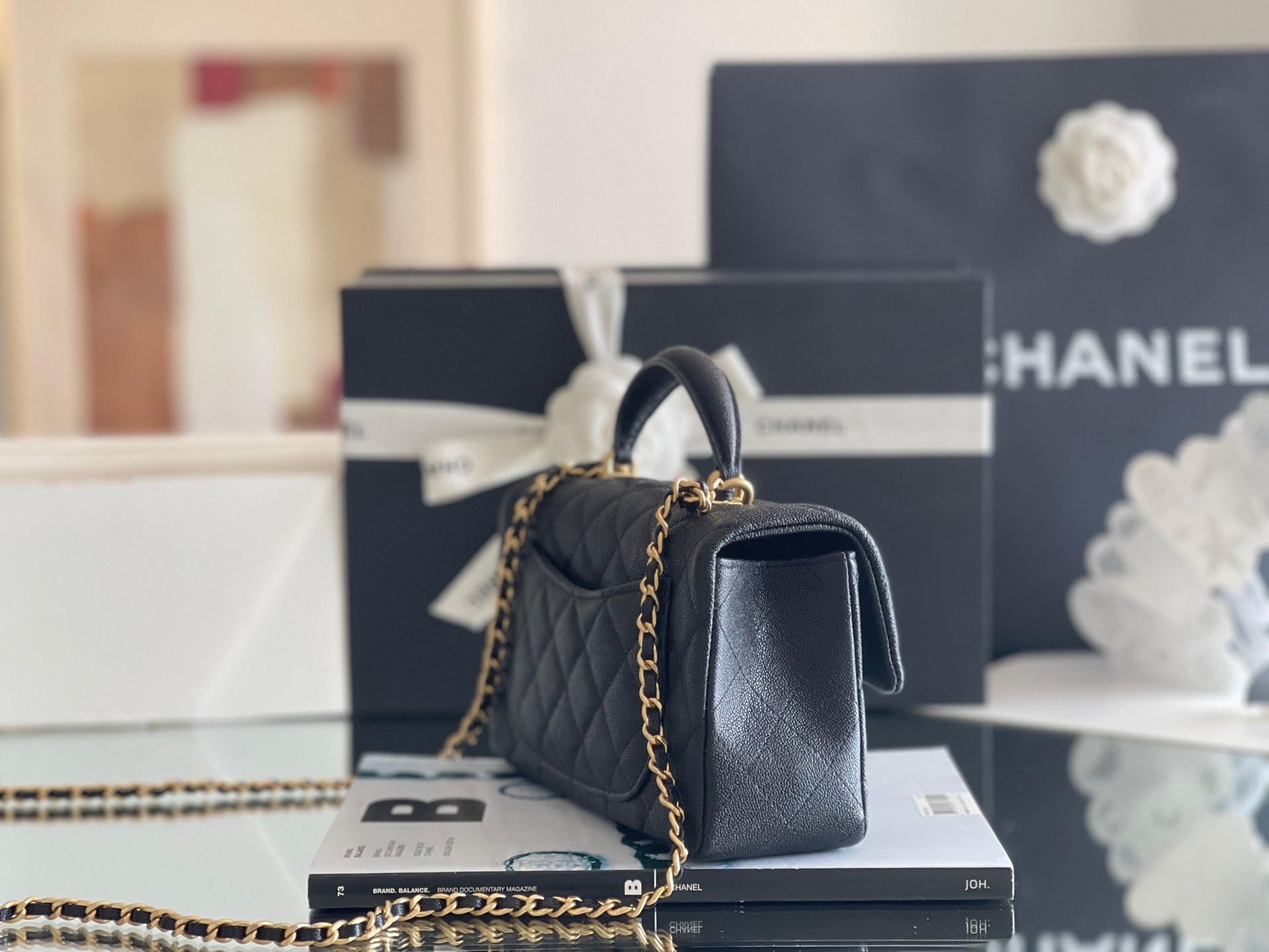 Chanel Mini Classic Handbag With Top Handle 13x20x9cm