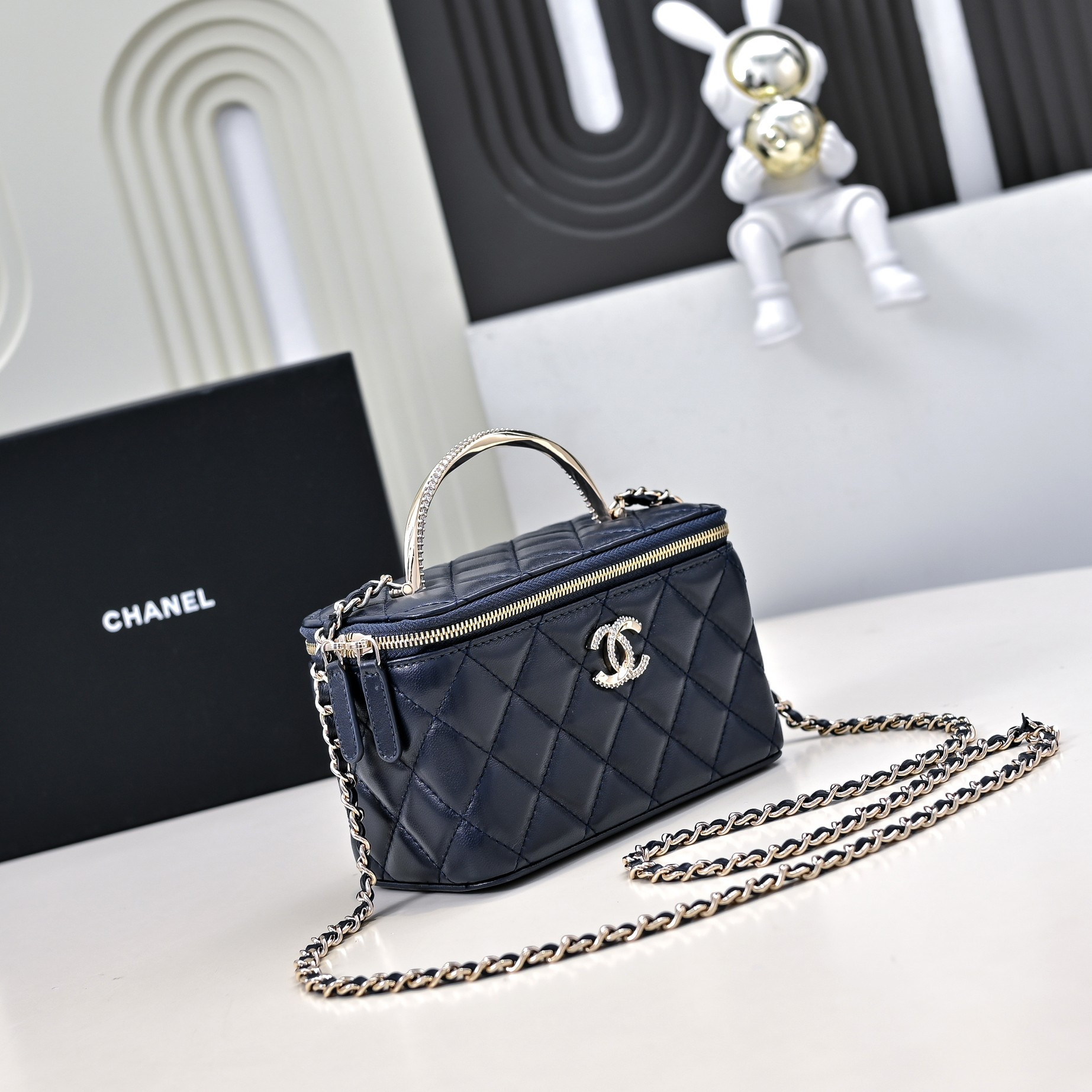 Chanel Clutch With Chain 17cm