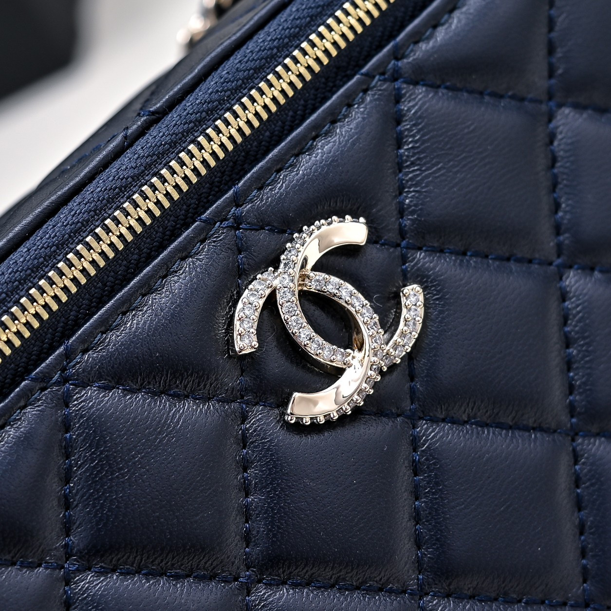 Chanel Clutch With Chain 17cm