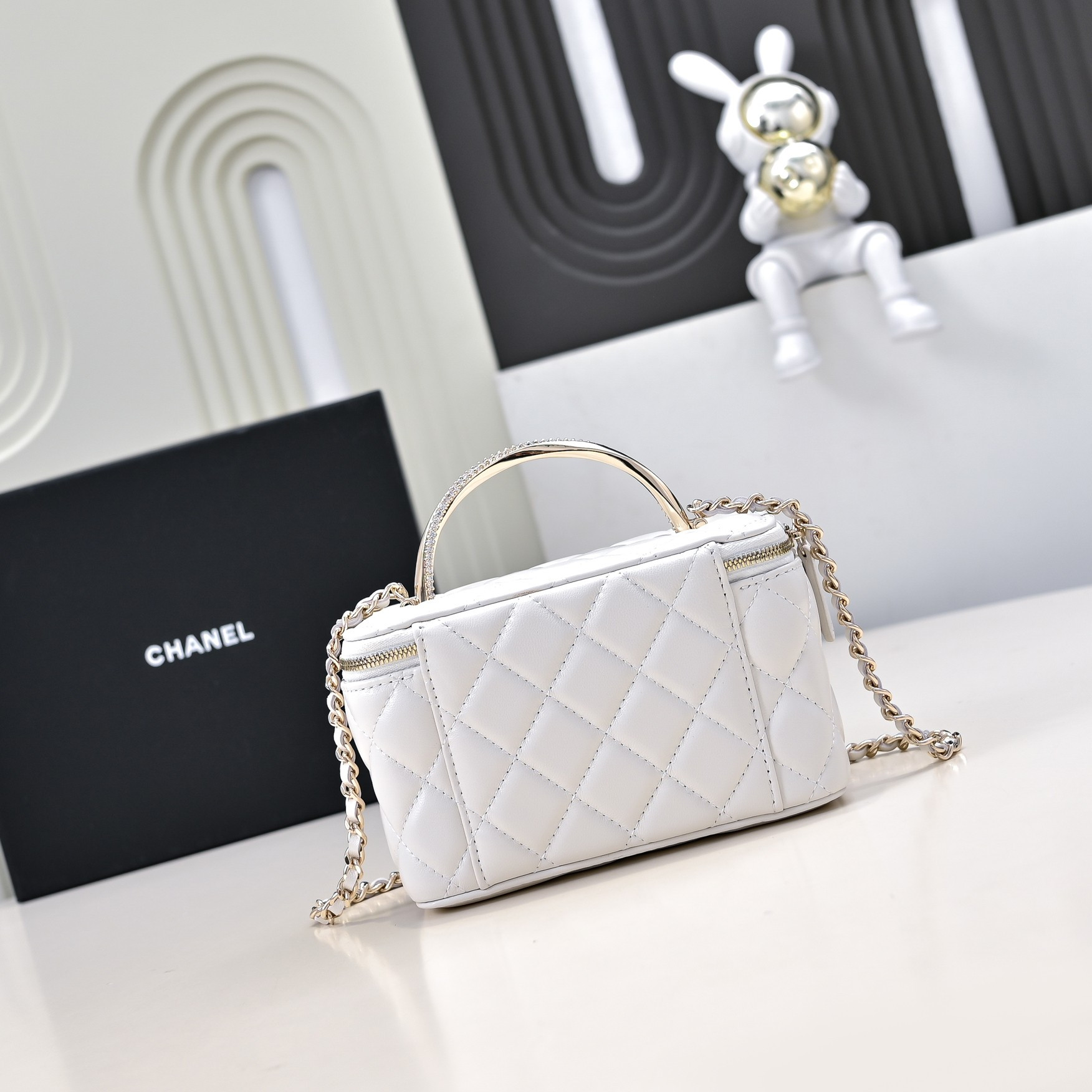 Chanel Clutch With Chain 17cm