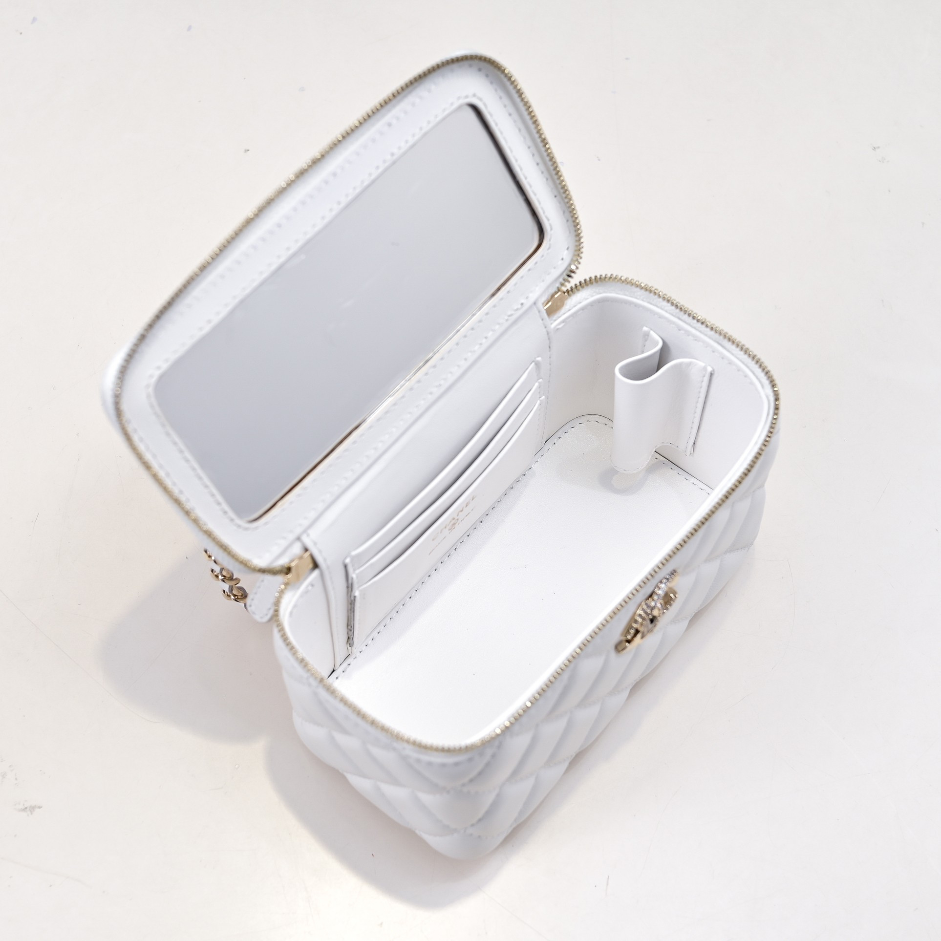 Chanel Clutch With Chain 17cm