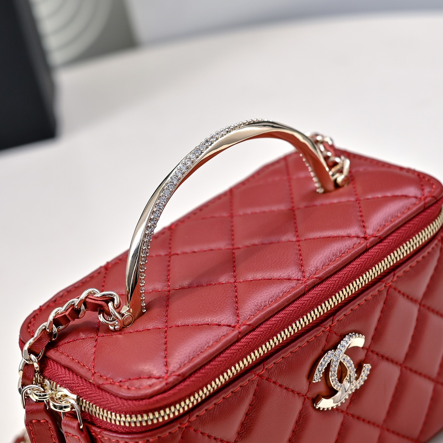 Chanel Clutch With Chain 17cm