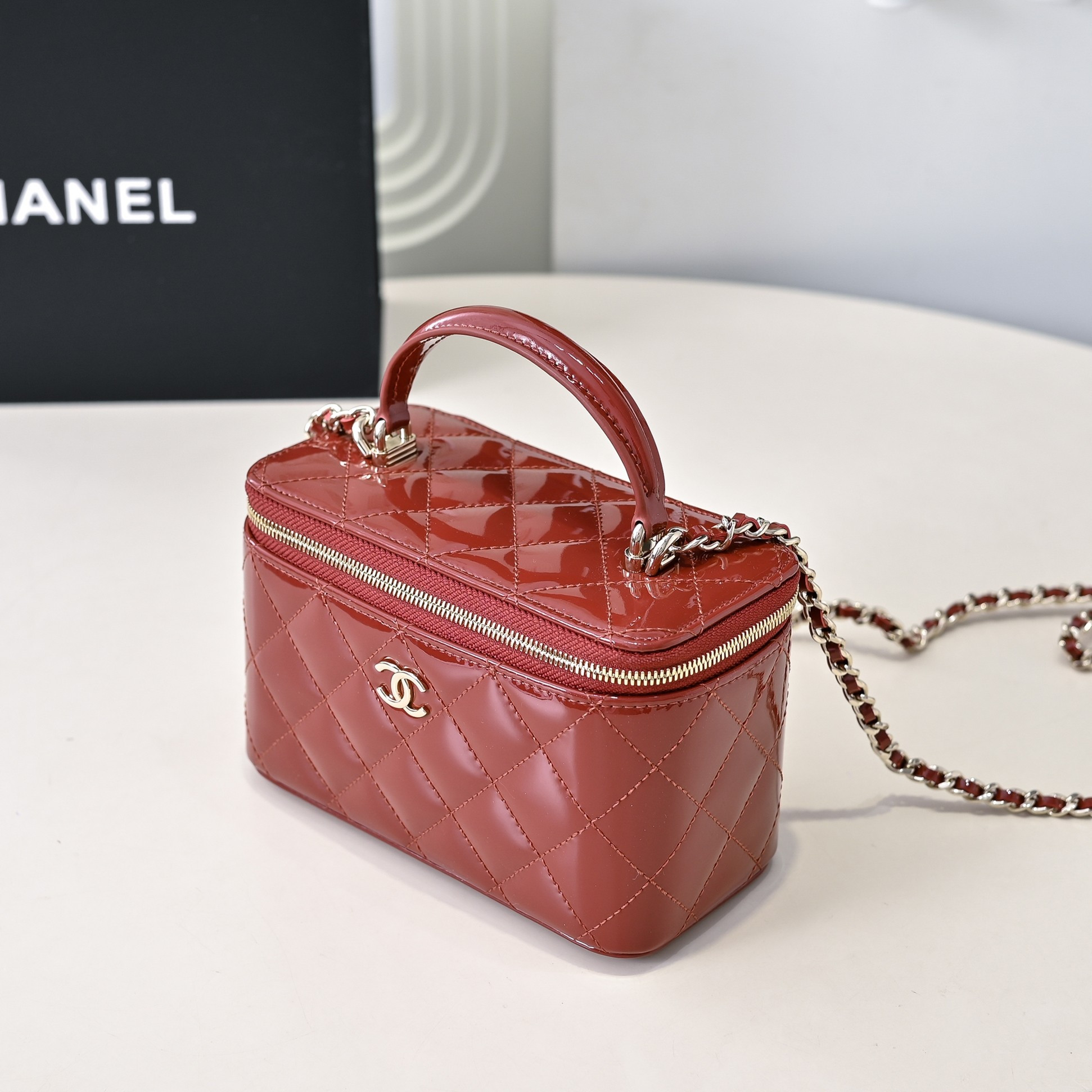 Chanel Long Vanity with chain 16.5x10x8cm
