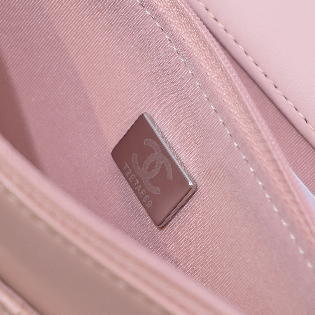 Chanel Clutch With Chain 19x12x3.5cm