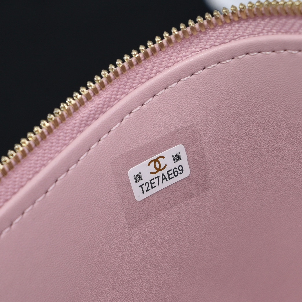 Chanel Clutch With Chain 10x16x8cm