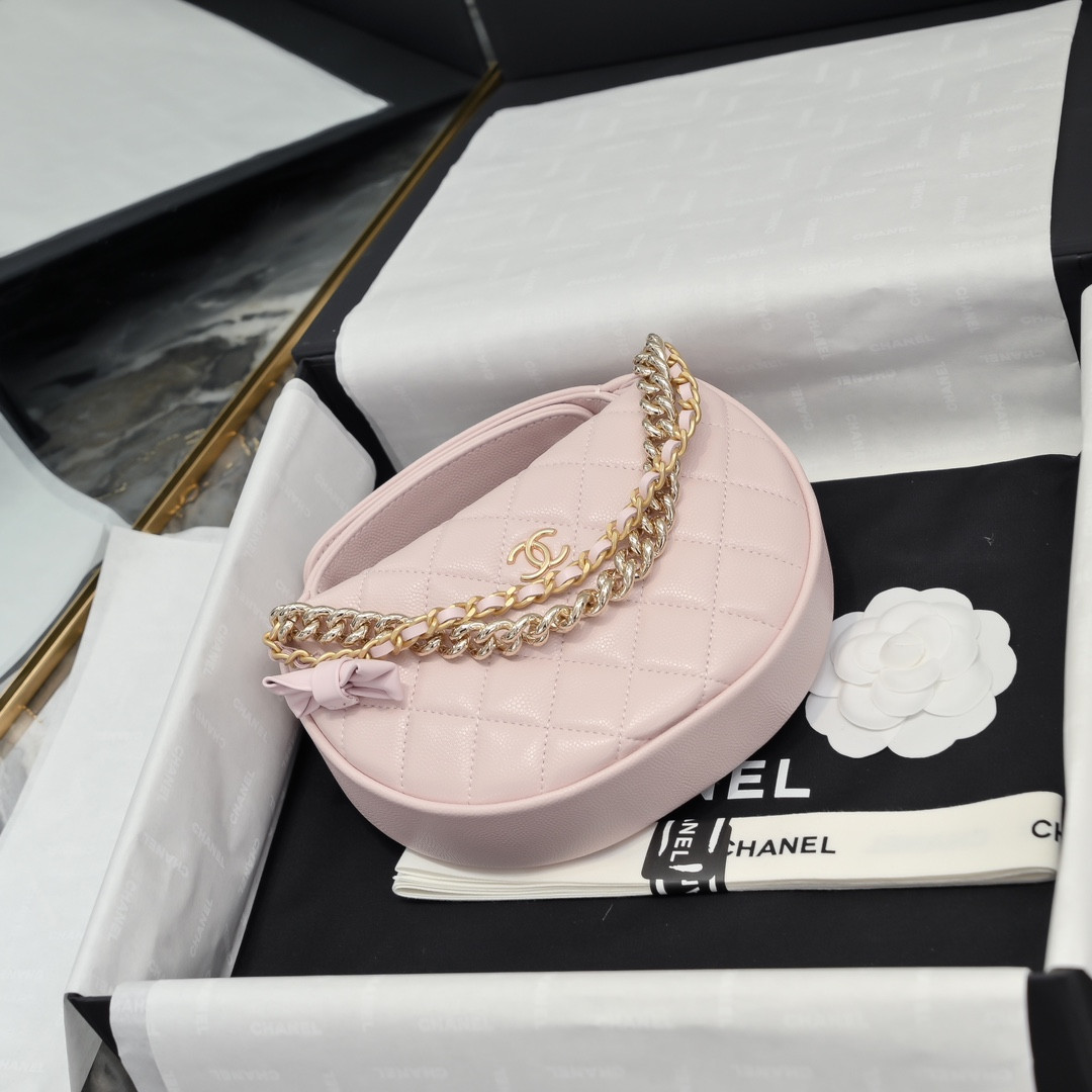 Chanel Clutch 18x17x8cm