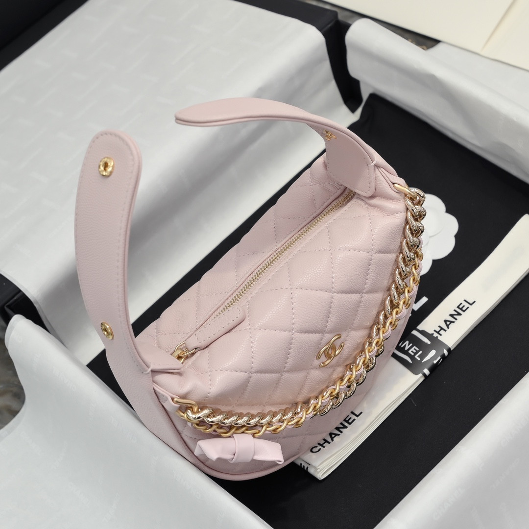 Chanel Clutch 18x17x8cm