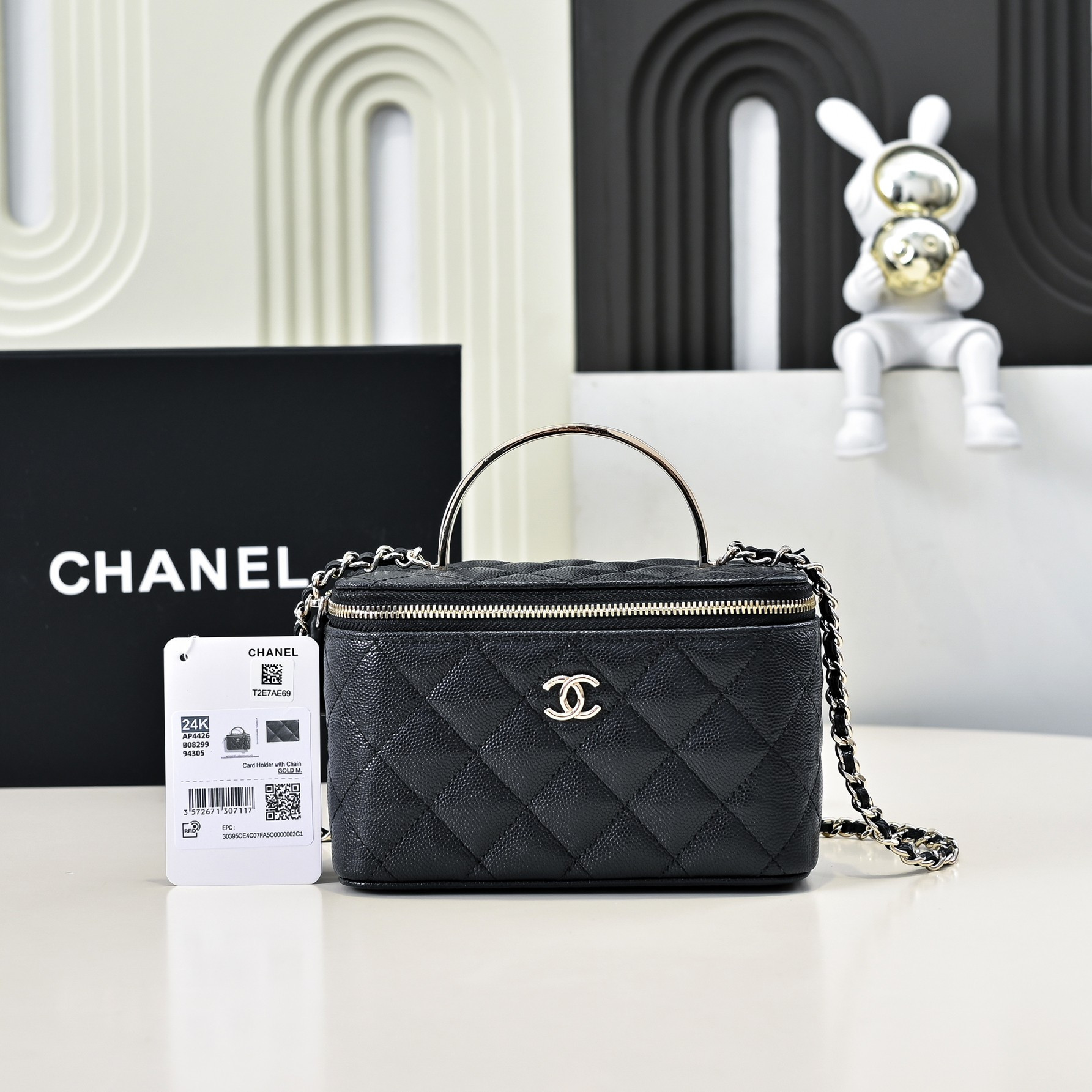 Chanel Clutch With Chain 10x16x8cm
