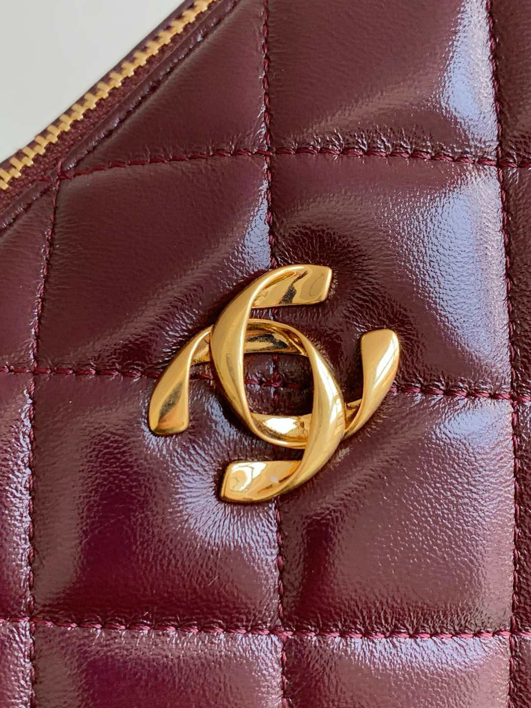 Chanel Bowling Bag 15x25x11cm