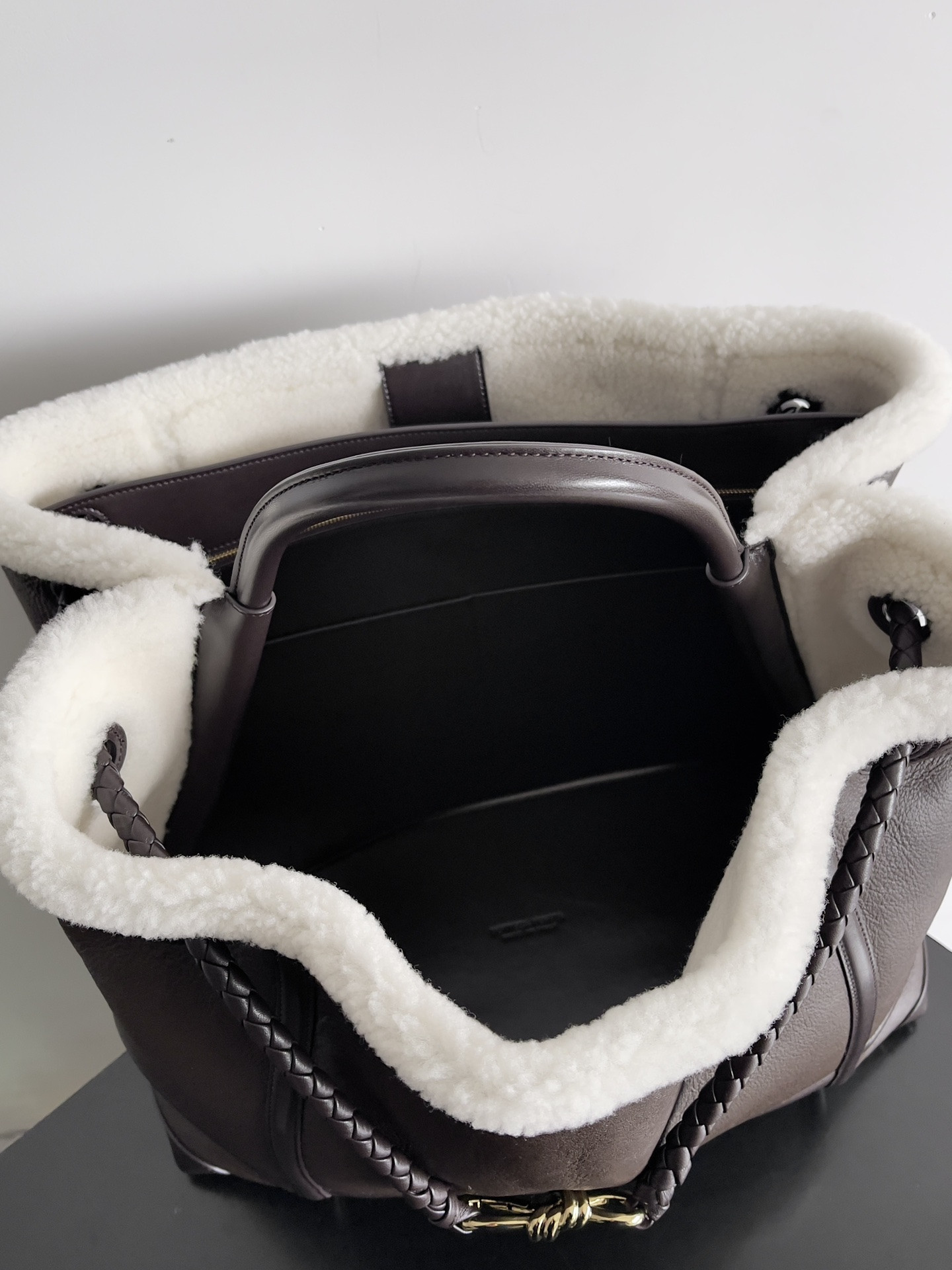 Bottega Veneta Large Andiamo 45x22x34cm