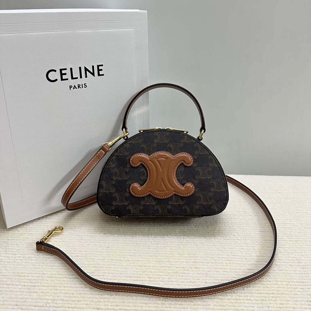 Celine HALF MOON CASE IN triomphe canvas and calfskin 17.5x12x6cm