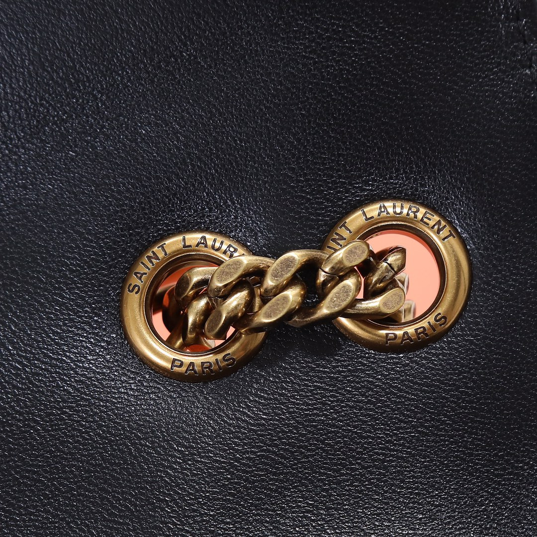 YSL LOULOU small in MATELASSÉ lambskin 24x14x6cm