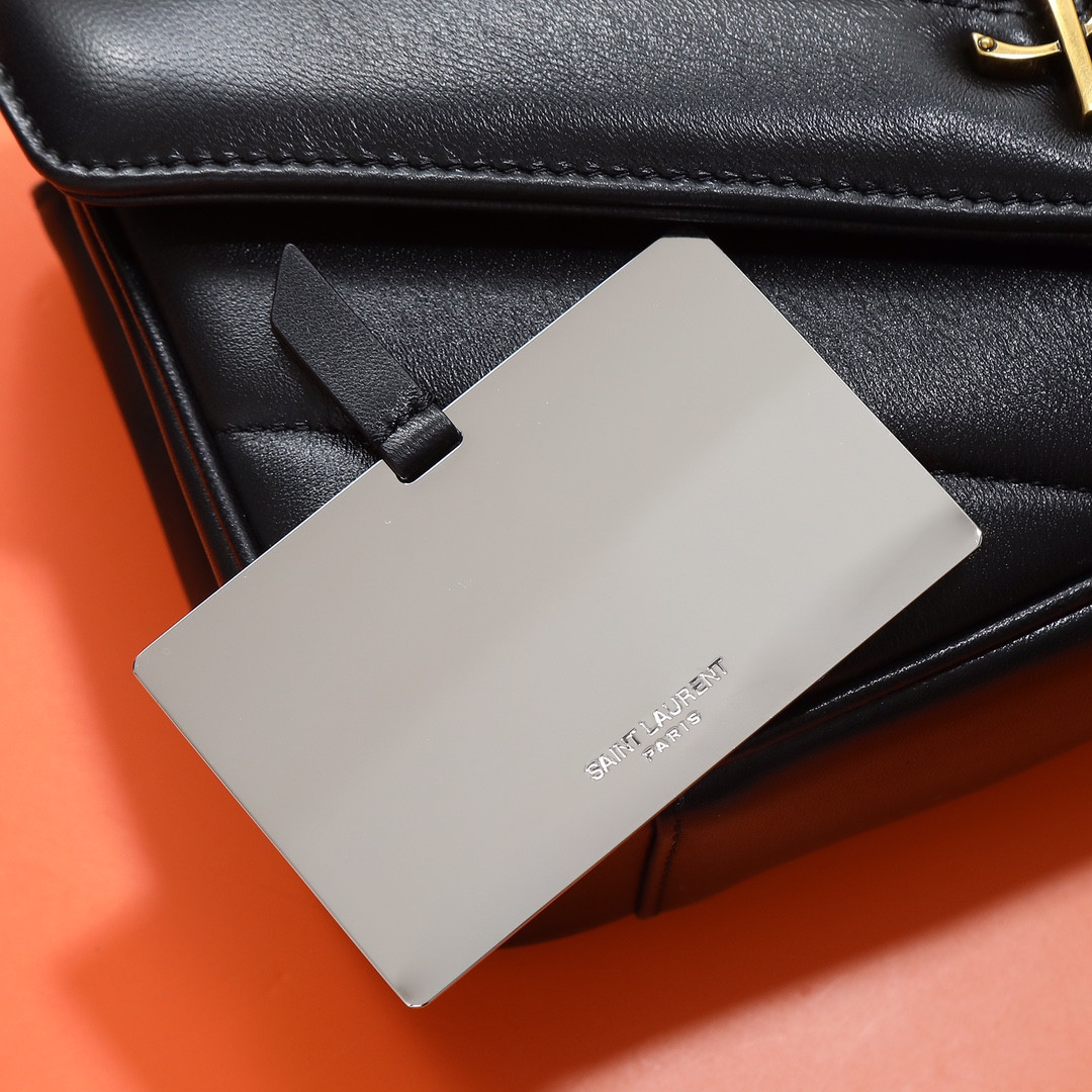 YSL LOULOU small in MATELASSÉ lambskin 24x14x6cm