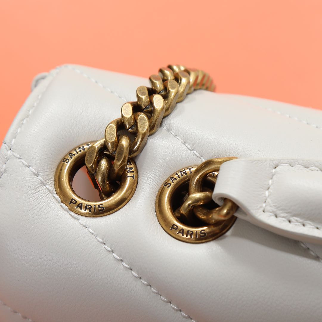 YSL LOULOU small in MATELASSÉ lambskin 24x14x6cm