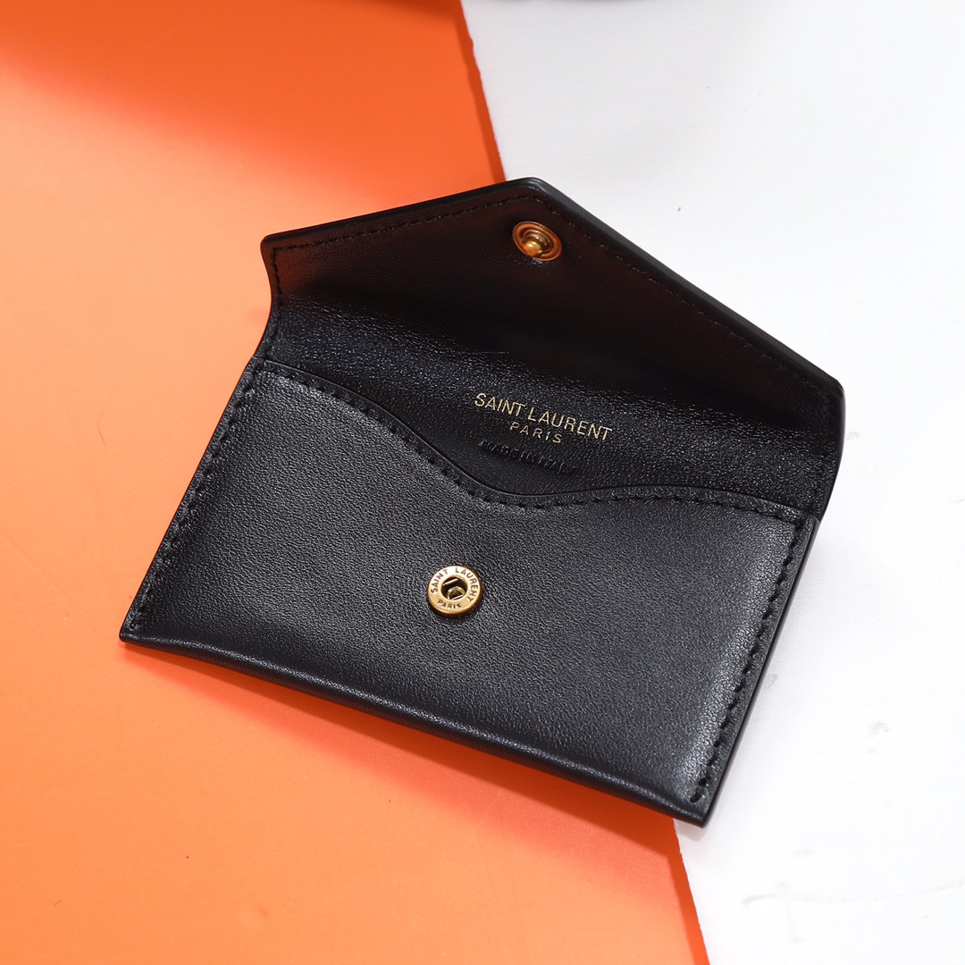 YSL LOULOU MINI in lambskin 20X12X5cm