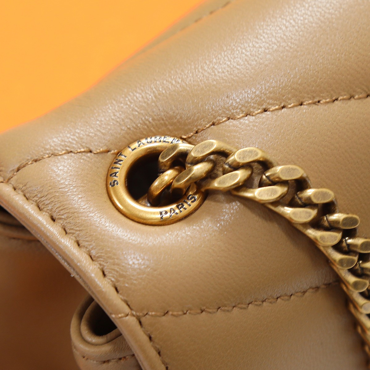 YSL LOULOU MINI in lambskin 20X12X5cm