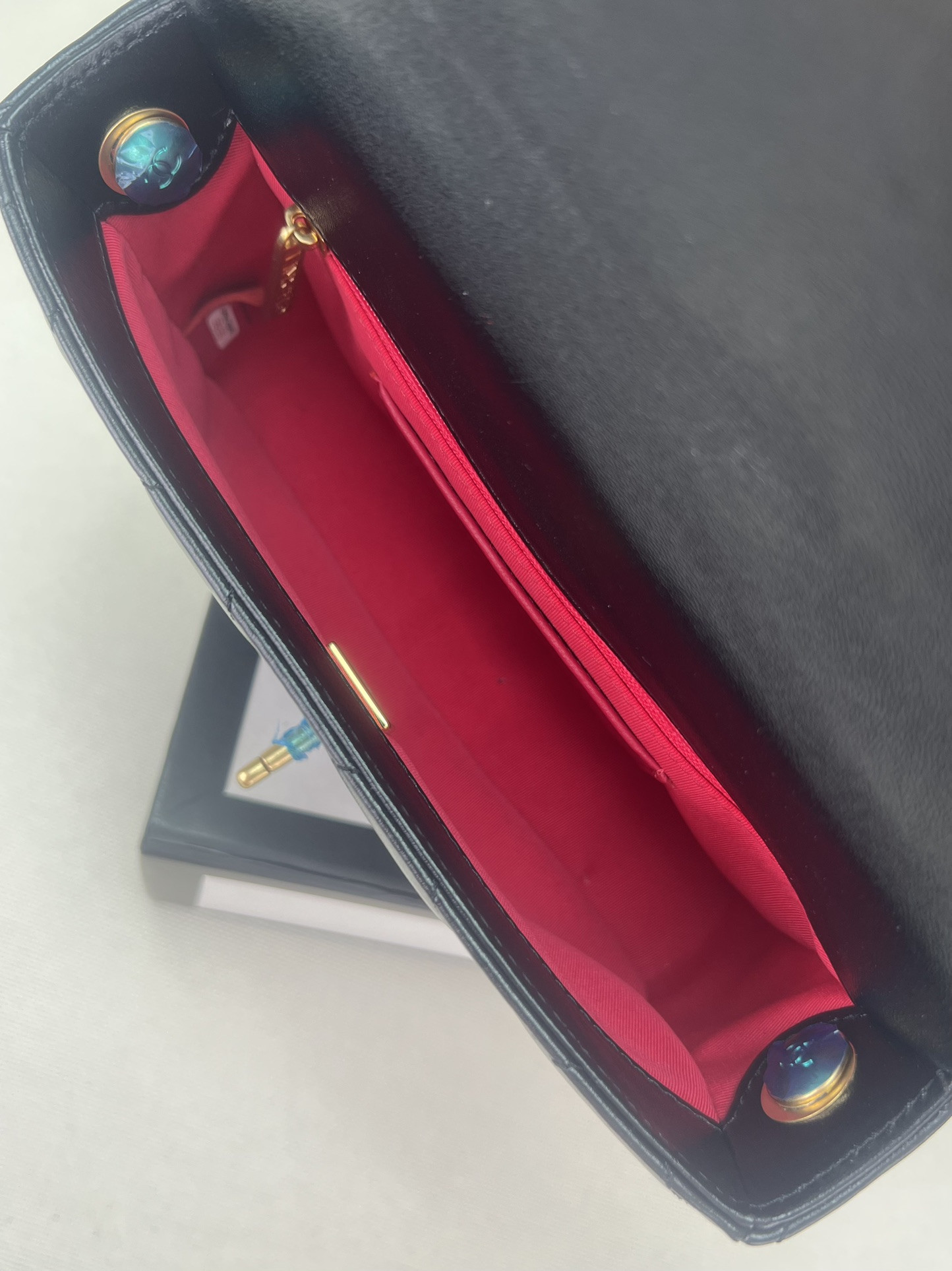 Chanel FLAP HANDBAG CF 21x14x6cm