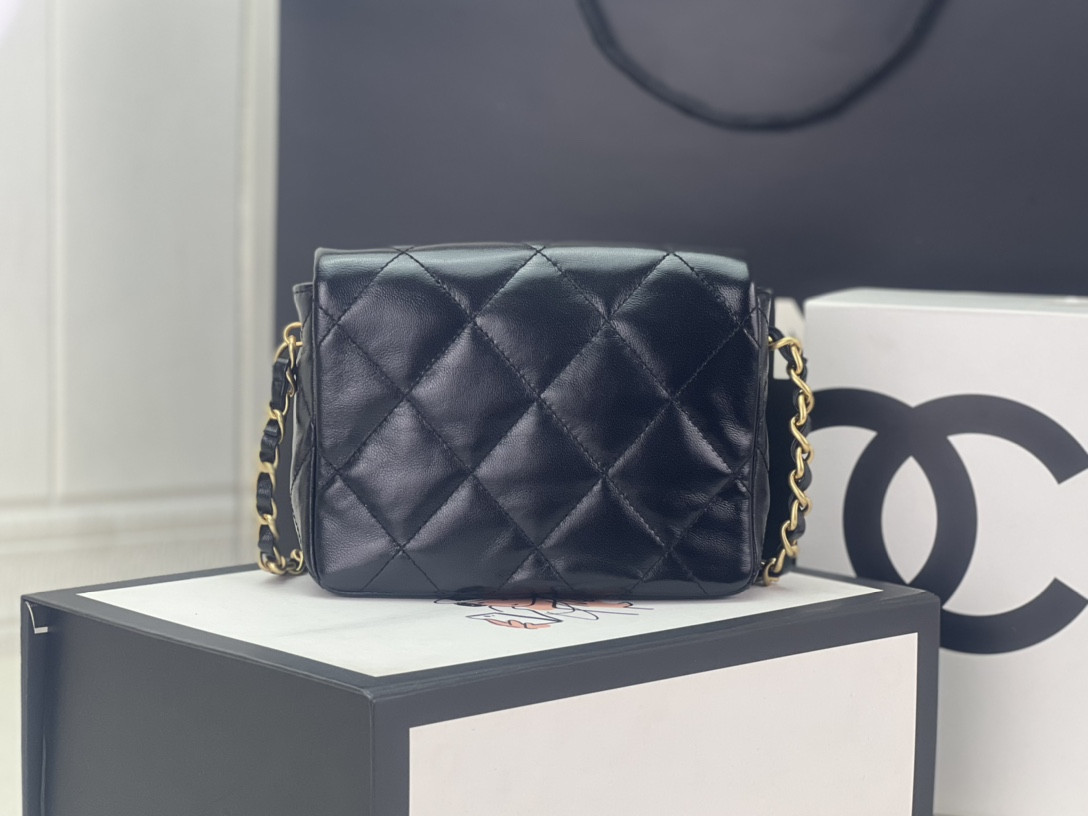 Chanel FLAP HANDBAG CF 18x13.5x5.5cm