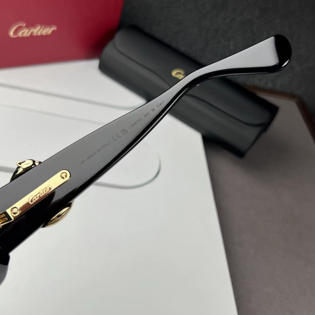 Cartier Glasses CT0472S 140