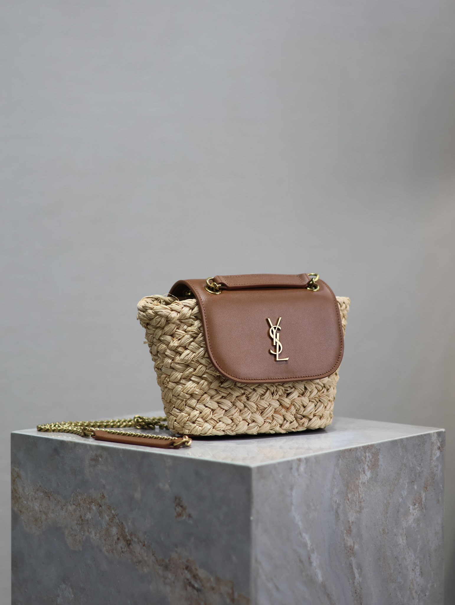 YSL Mini manon (raffiaaged vegetable tanned leather) 774269 23x12x6cm