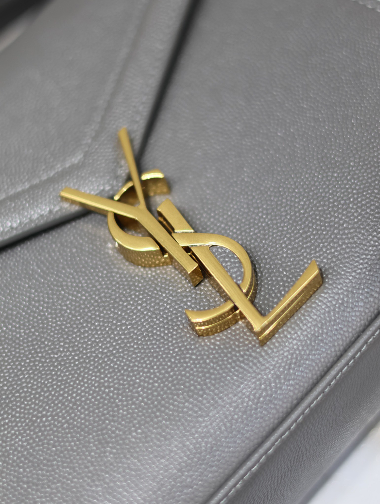YSL cassandra mini top handle bag 20x16x7.5cm