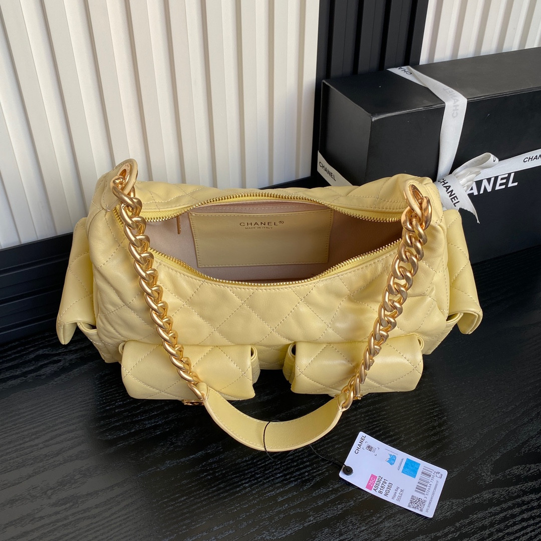 Chanel 25c Maxi Hobo Bag 27×35×18cm