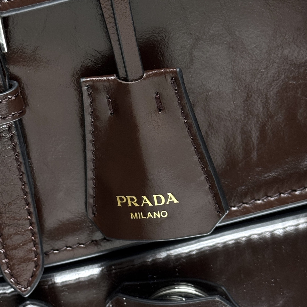 Prada Medium Leather Handbag 32x16.5x10cm