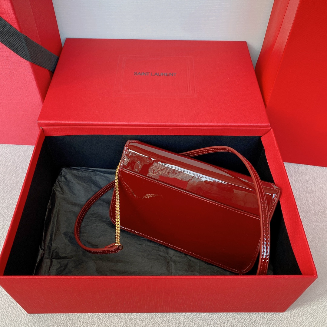 YSL Monogram phone holder with strap (patent leather) 18 x 11 x 2.5 CM